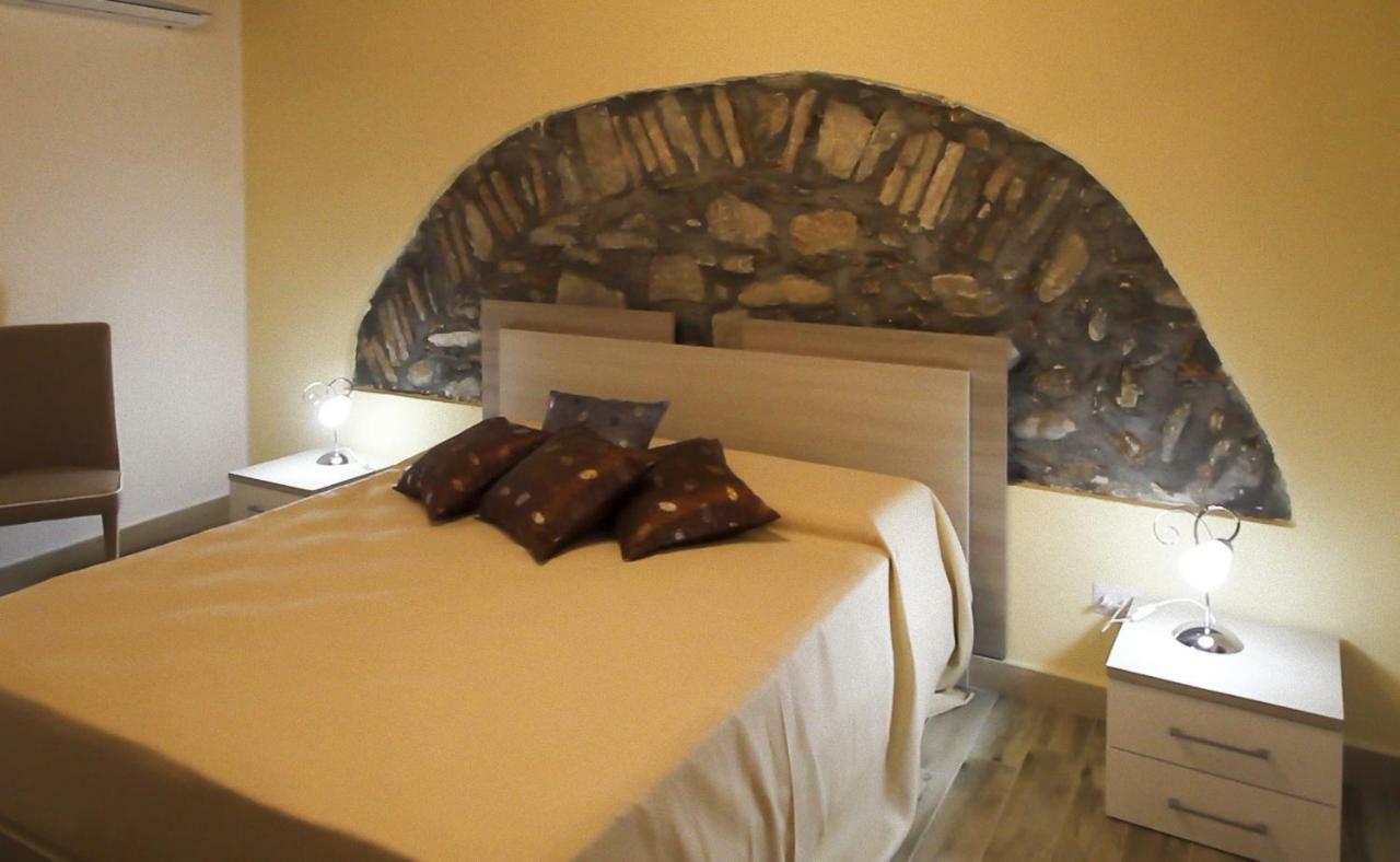 Casa Vacanze Camastra Santo Stefano di Camastra Exterior foto
